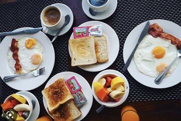 Breakfast meal
