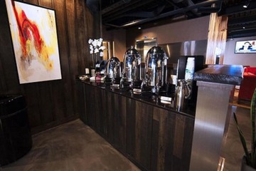 Hotel Interior 6 of 32