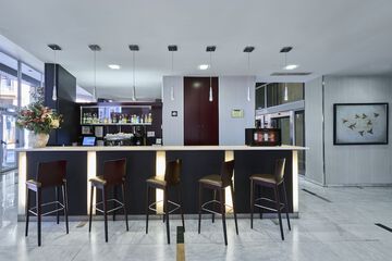 Snack bar