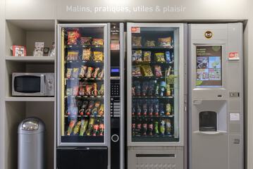 Vending machine
