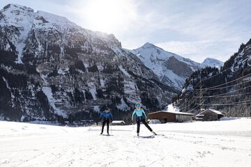 Skiing