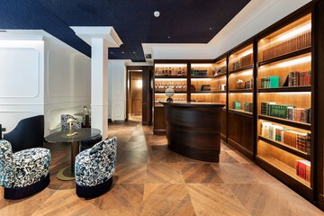Reception hall