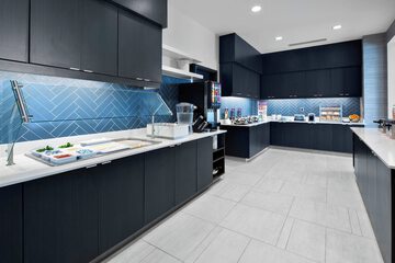 Breakfast/Coffee Service 31 of 37