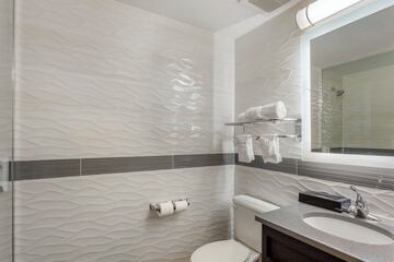 Bathroom amenities