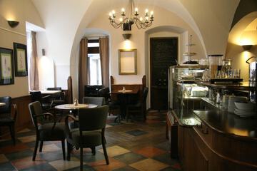 Coffee shop