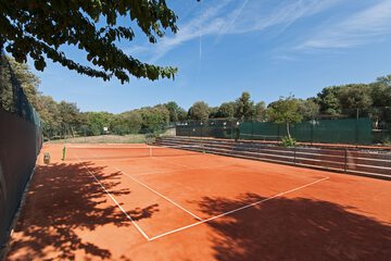 Tennis court