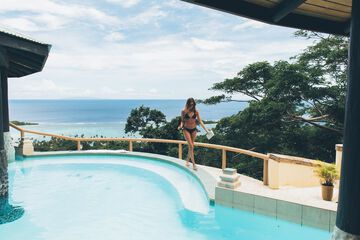 Private pool