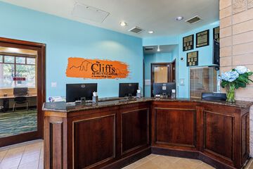 Check-in/check-out kiosk