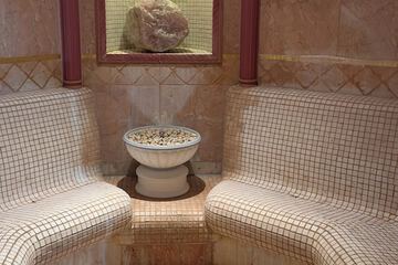 Steam room