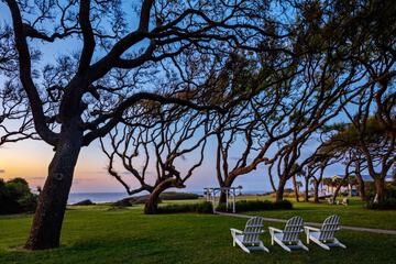 The Beachview Club