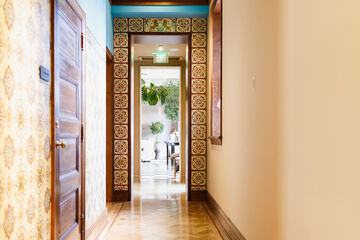 Ballroom/Hall 107 of 123