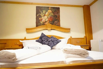 guest_rooms