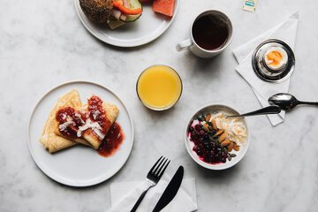Breakfast buffet