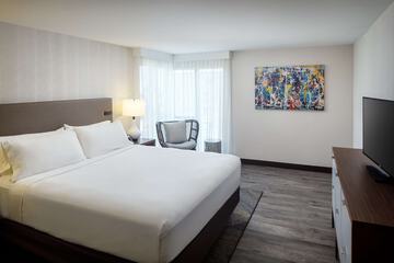 Room 40 of 64
