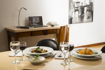 Room service - dining