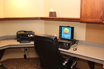 Business Center 52 of 52