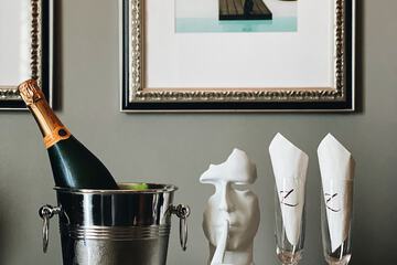 Hotel Interior 6 of 40