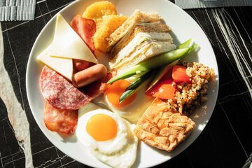 Breakfast buffet