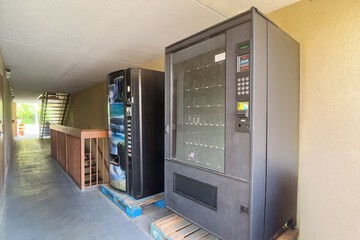 Vending machine