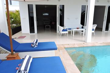 Private pool
