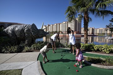 Mini-golf