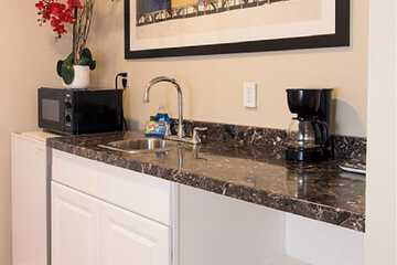 Private kitchenette