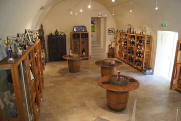 Gift shop