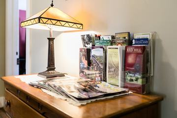 Concierge desk
