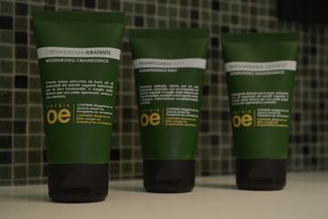 Bathroom amenities