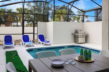 Private pool