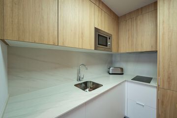 Private kitchenette