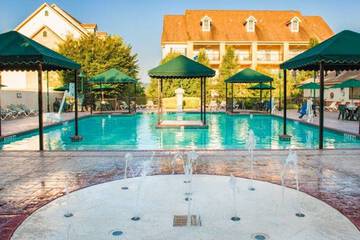 French Quarter Resort by Spinnaker Resorts