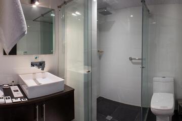 Photo 36