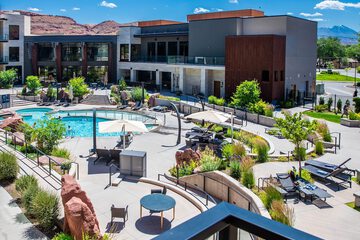 Terrace/Patio 35 of 36