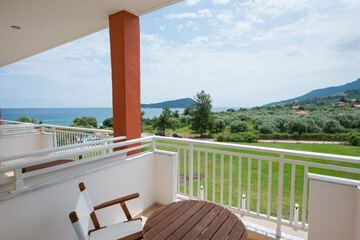 Beach/ocean view