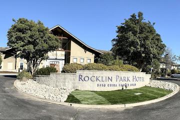 Rocklin Park Hotel Trademark Collection by Wyndham