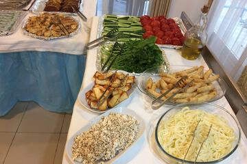 Breakfast buffet