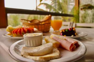Breakfast meal