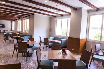Coffee shop