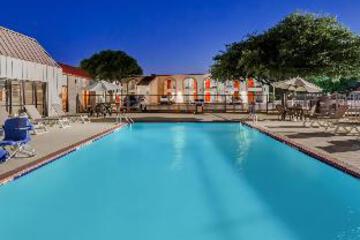 Pool 9 of 24