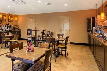 Breakfast/Coffee Service 21 of 31