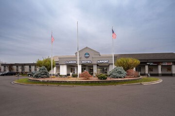 Hotel 2 of 61