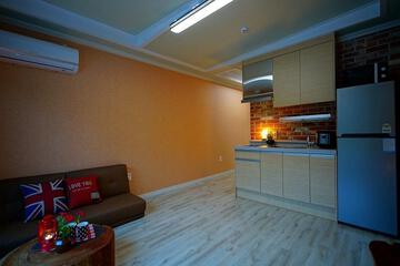 Photo 31