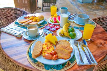 Breakfast meal