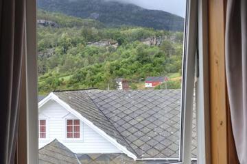 Photo 37