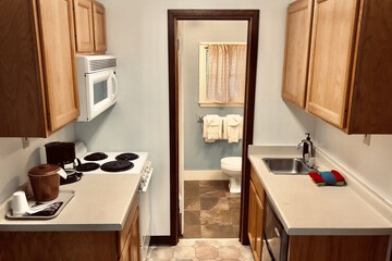 Room 51 of 146