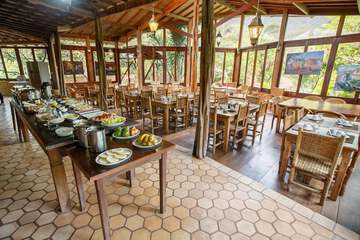 Breakfast area