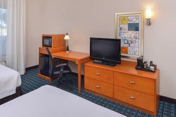 Room 33 of 69