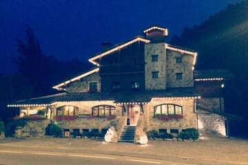 Front of property - evening/night