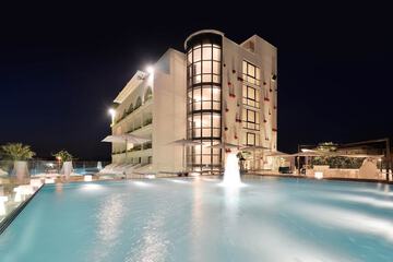 Rooftop pool